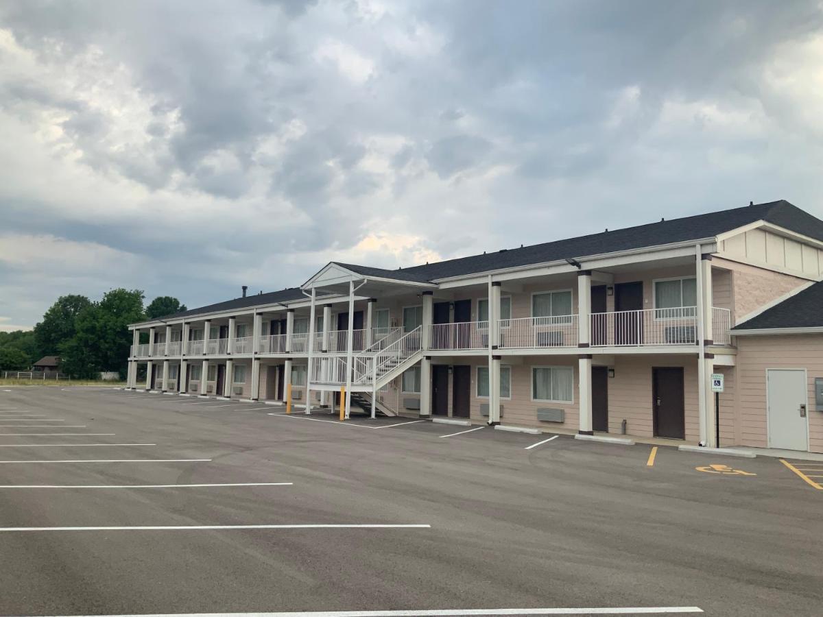 Days Inn By Wyndham Troy Il Zewnętrze zdjęcie